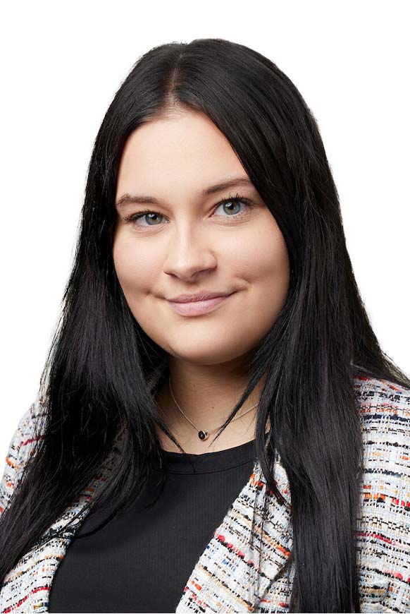 LESAK VICTORIA headshot