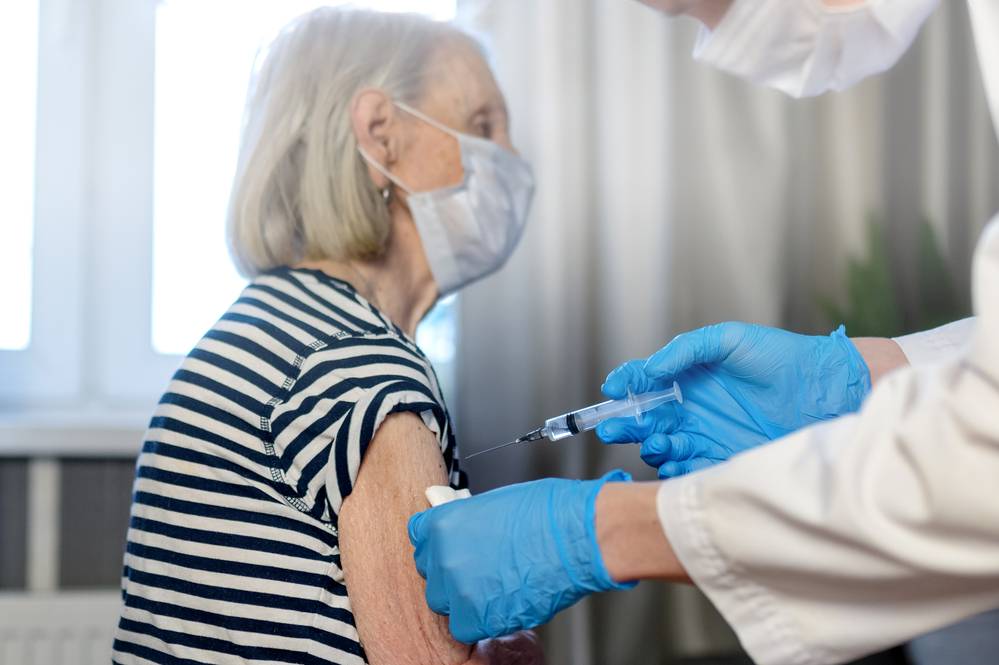 Covid 19 vaccination for seniors