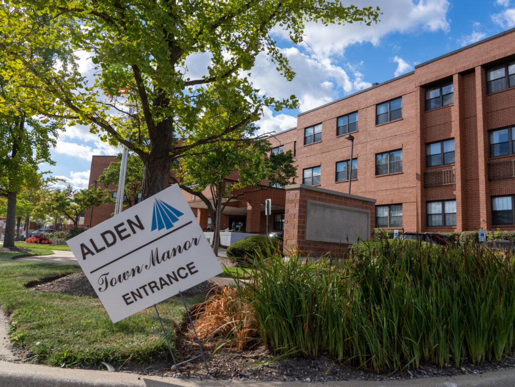 Alden Town Manor 2