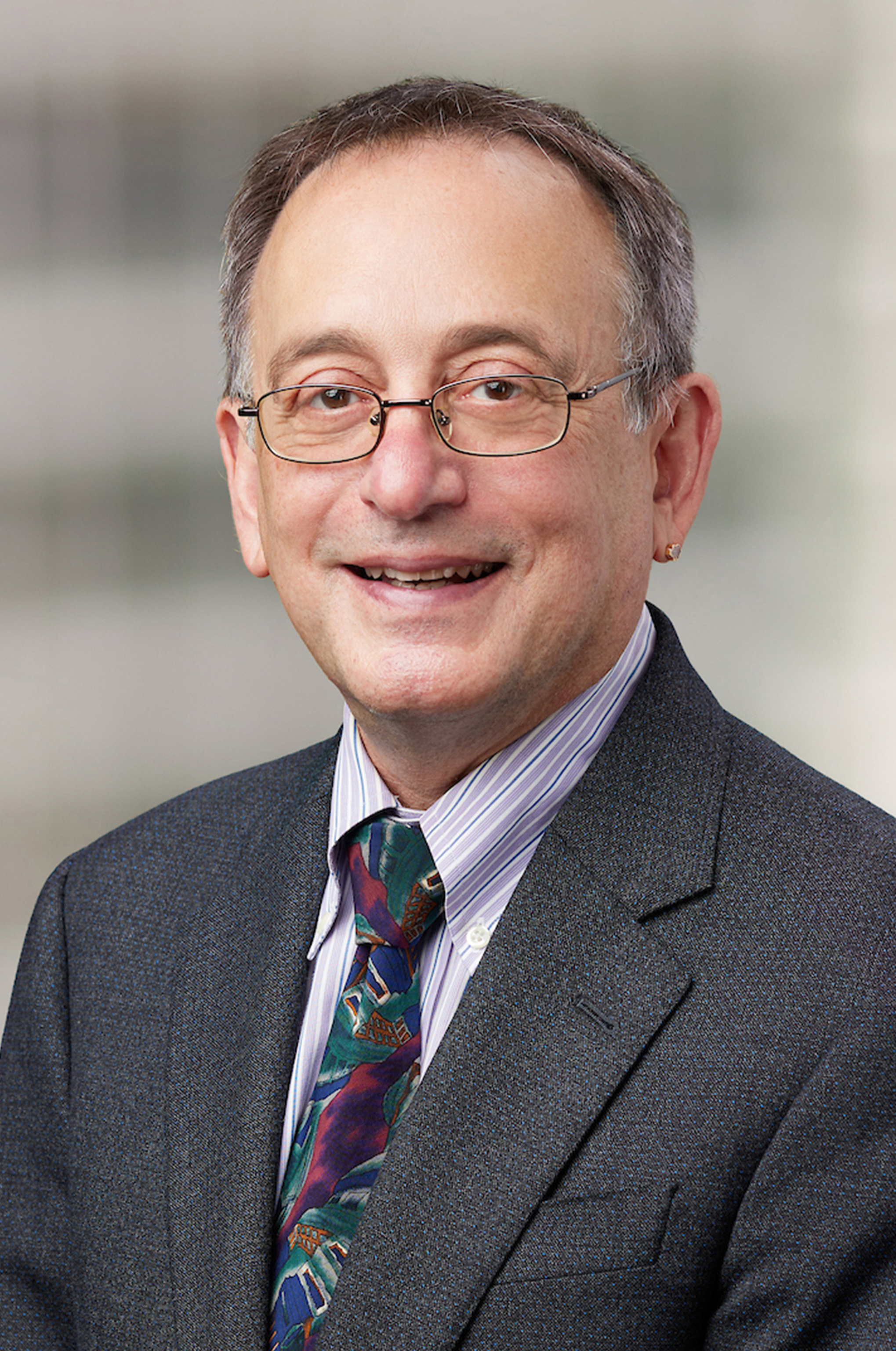 Edward Samuelson headshot