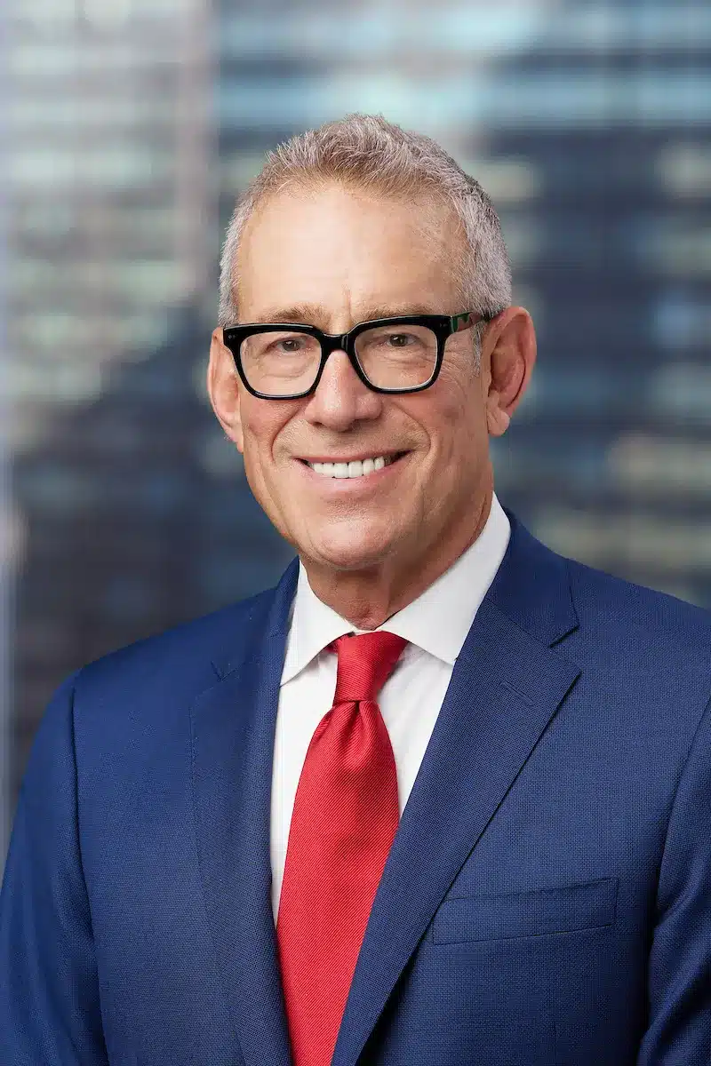 Steven M Levin headshot 800x1200