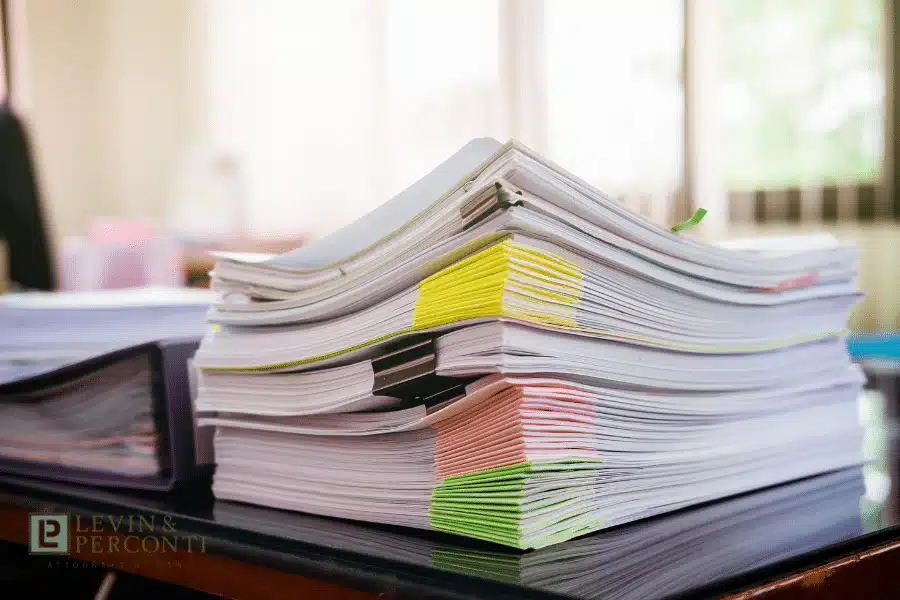 An image of filing a medical negligence claim